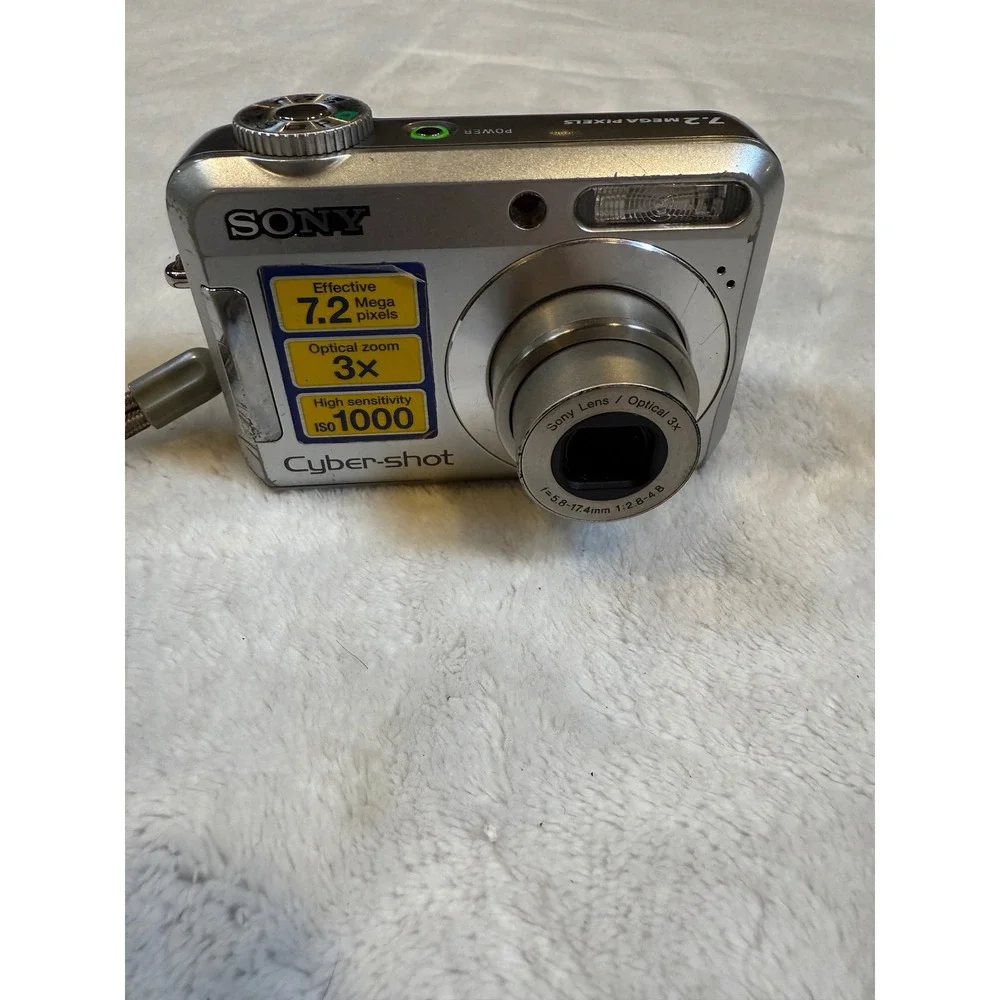 Sony Cyber-shot DSC-S650 7.2MP Digital Camera Silver 3x Optical Zoom Y2K Vintage